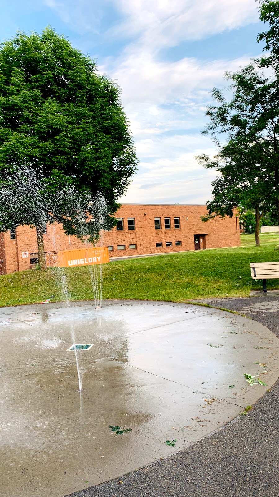 Westcliffe Community Centre | 681 Seyton Dr, Nepean, ON K2H 1A4, Canada | Phone: (613) 580-2424