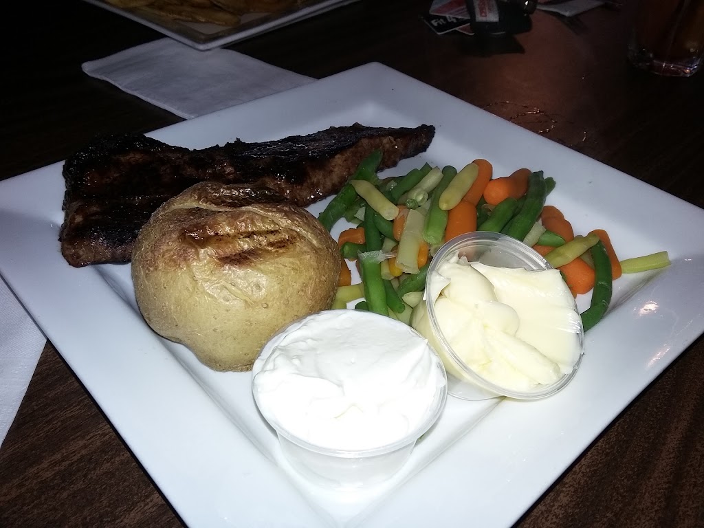 Parkers Pub & Eatery | 247 Welland St, Port Colborne, ON L3K 1V4, Canada | Phone: (289) 836-8618