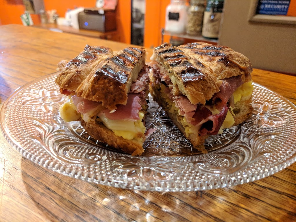 Shirlee Bird Cafe | Sycamore Square, 1200 Harris Ave #100, Bellingham, WA 98225, USA | Phone: (360) 746-2288