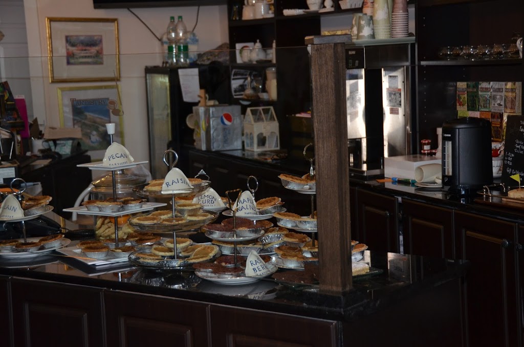 Tartistry | 1252 The Queensway, Etobicoke, ON M8Z 1S2, Canada | Phone: (647) 748-1818