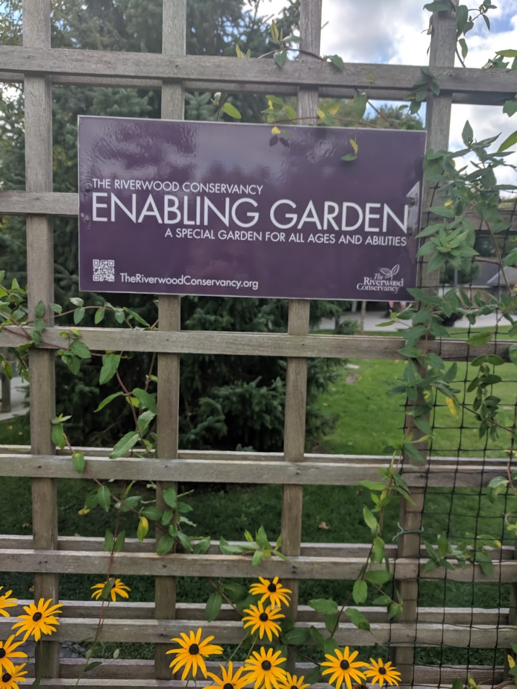 Enabling Garden | 4300 Riverwood Park Ln, Mississauga, ON L5C 2S7, Canada | Phone: (905) 279-5878
