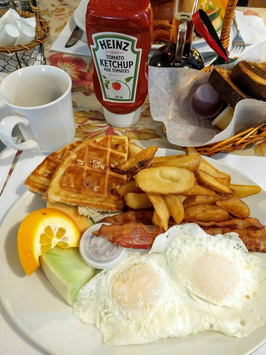 Café Campagne | 3673 Route Harwood, Vaudreuil-Dorion, QC J7V 0K1, Canada | Phone: (450) 458-8204
