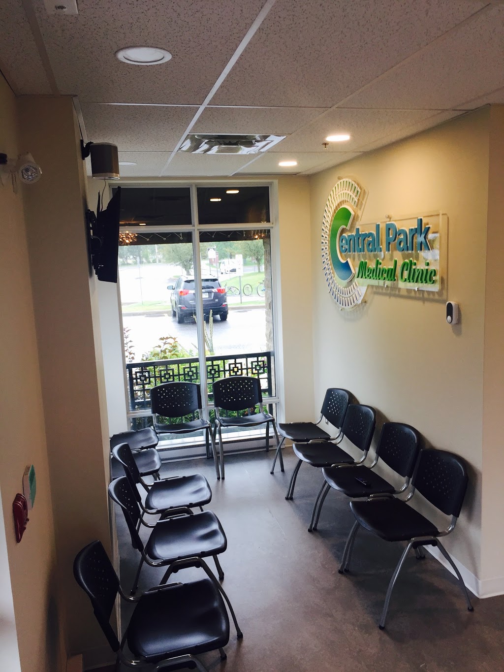 Central Park Medical Clinic | 314 Central Park Dr Unit 6, Ottawa, ON K2C 0R2, Canada | Phone: (613) 728-0608