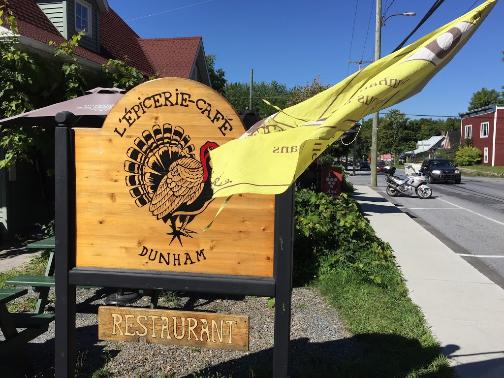 Lépicerie Café Dunham | 3650 Rue Principale, Dunham, QC J0E 1M0, Canada | Phone: (450) 295-2323