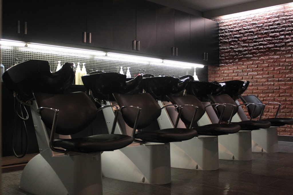 Halifax Shopping Centre Head Shoppe | 7001 Mumford Rd #201, Halifax, NS B3L 4R3, Canada | Phone: (902) 454-8668