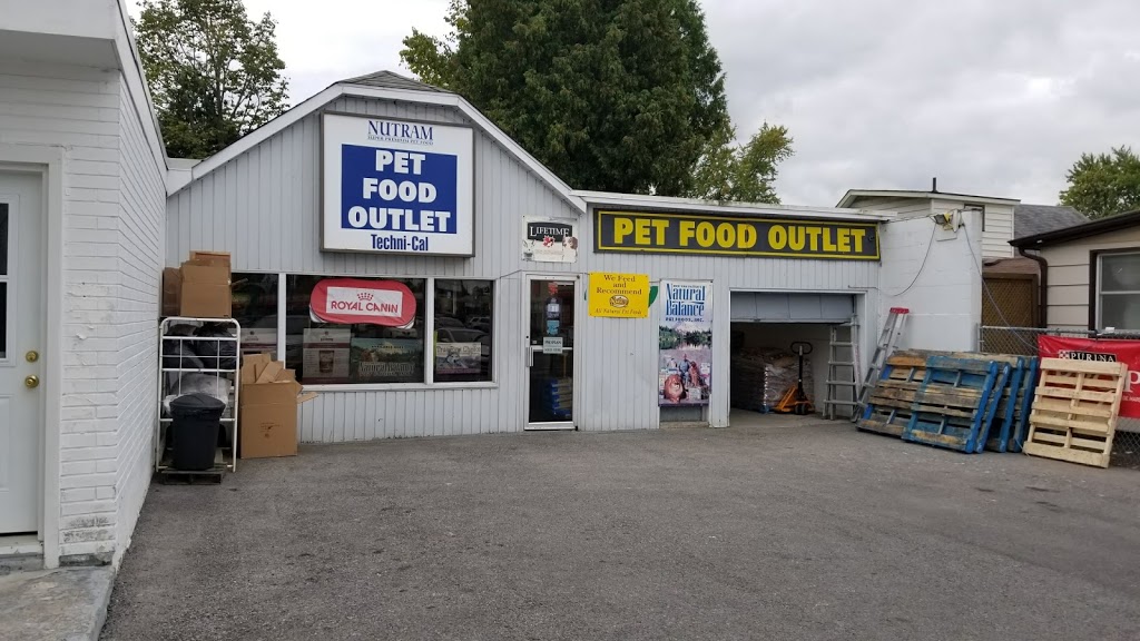 Pet Food Outlet | 824 Ontario Rd, Welland, ON L3B 5E2, Canada | Phone: (905) 735-7387