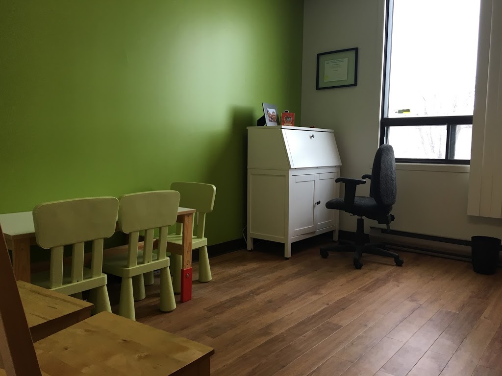 Clinique dergothérapie et zoothérapie Enfants en Équi-Libre | 486 Rue Chicoine, Vaudreuil-Dorion, QC J7V 7E4, Canada | Phone: (438) 403-3341