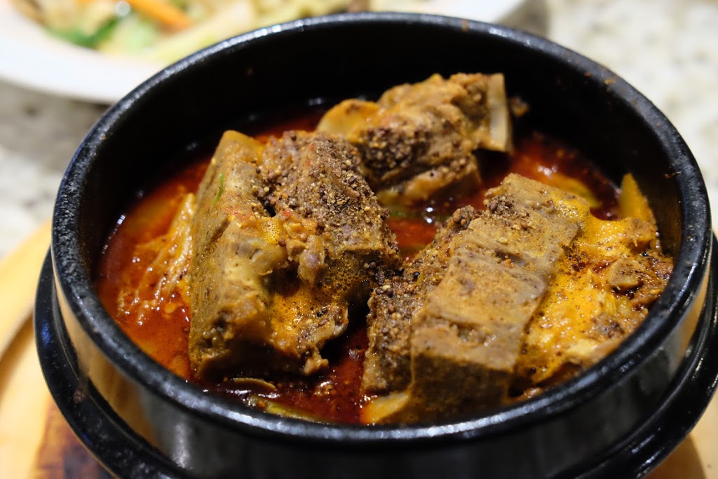 Furusato Japanese Korean Restaurant | 33 Bayfield St, Barrie, ON L4M 3A6, Canada | Phone: (705) 726-8989