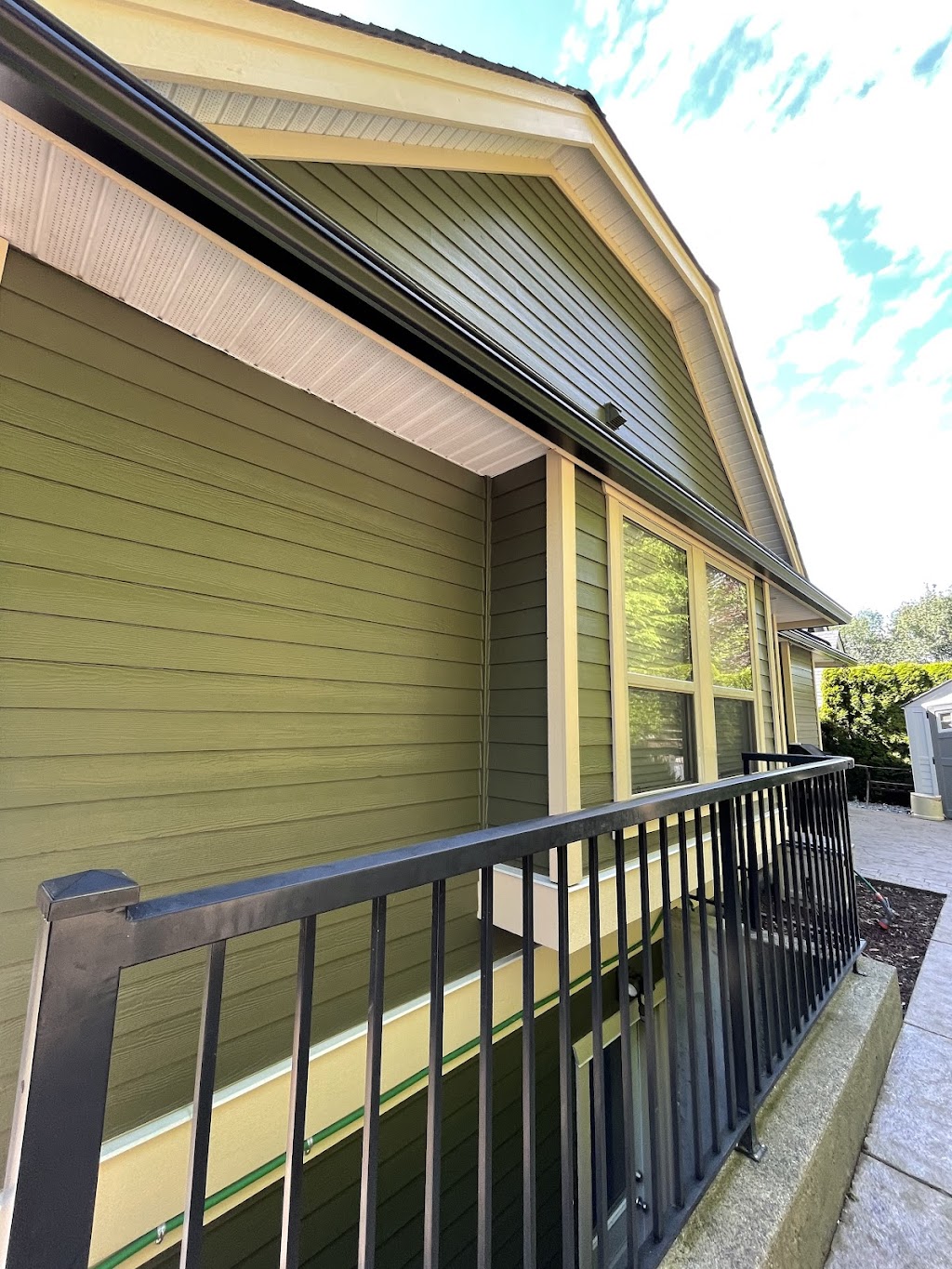 Eco Lux Painting Surrey | 18777 68A Ave. #97, Surrey, BC V4N 0Z7, Canada | Phone: (604) 401-4437