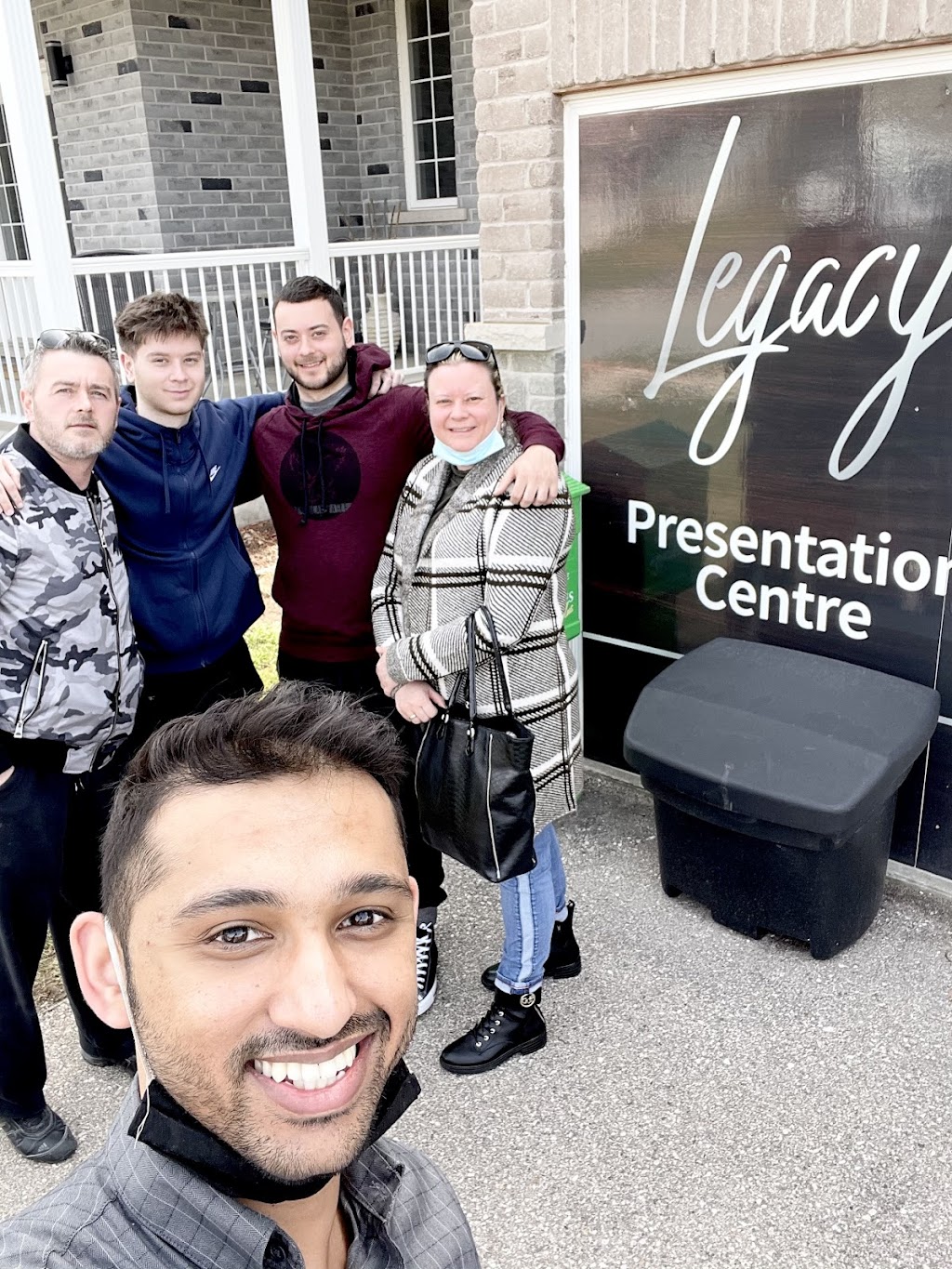 Rafey Aleem - Trimaxx Real Estate Agent | 611 Holly Ave, Milton, ON L9T 0K4, Canada | Phone: (647) 835-7768