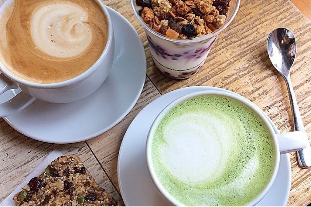 Fix Café | 2131 Lake Placid Rd, Whistler, BC V8E 0B2, Canada | Phone: (604) 966-5700