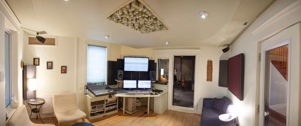 Village Sound | 5821 Russell St, Halifax, NS B3K 1X5, Canada | Phone: (902) 446-0245