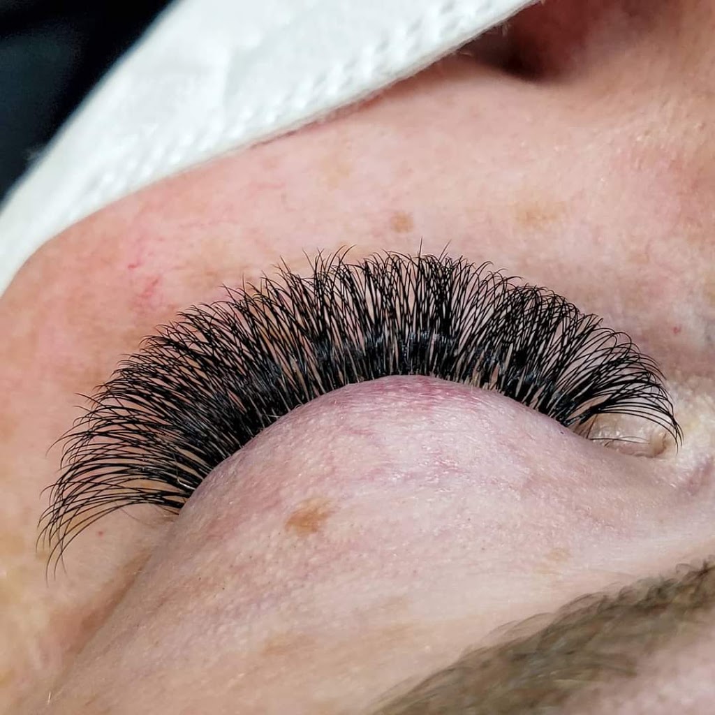 Lashed By Peyton Ashley | 433 4 St, Weyburn, SK S4H 0Y8, Canada | Phone: (306) 842-1229