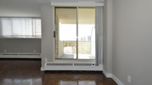 Silver Spear Apartments | 1355 Silver Spear Rd, Mississauga, ON L4Y 2W9, Canada | Phone: (833) 810-1966