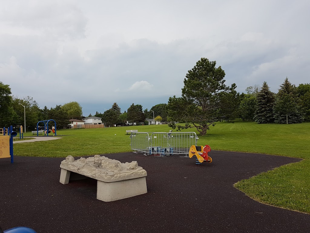 Harvey Curry Park | 90 Dawson Rd, Orangeville, ON L9W 2W6, Canada | Phone: (519) 940-9092