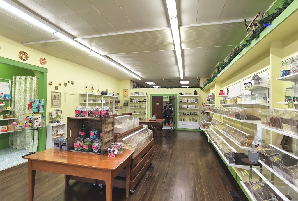 Oats and Honey Bulk Foods | 47 Durham St S, Madoc, ON K0K 2K0, Canada | Phone: (343) 472-1029