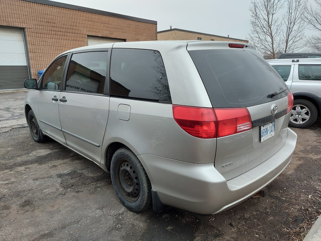 5sscrapjunkcars | 2247 Hurontario St Apartment 402, Mississauga, ON L5A 2G2, Canada | Phone: (647) 554-7799