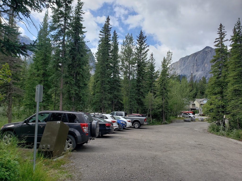 Public Boat Launch Parking Lot | Rundle Dr, Canmore, AB T1W, Canada | Phone: (844) 621-7238