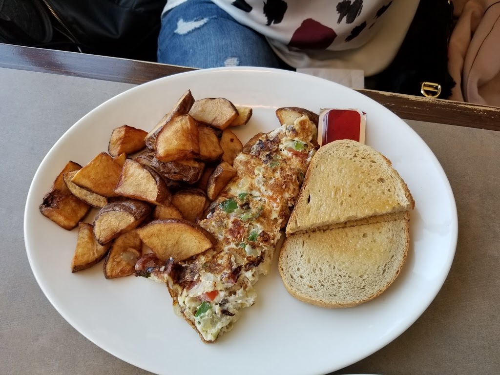 Johnnys | 1910 N Highbury Ave, London, ON N5X 4A5, Canada | Phone: (519) 951-0292