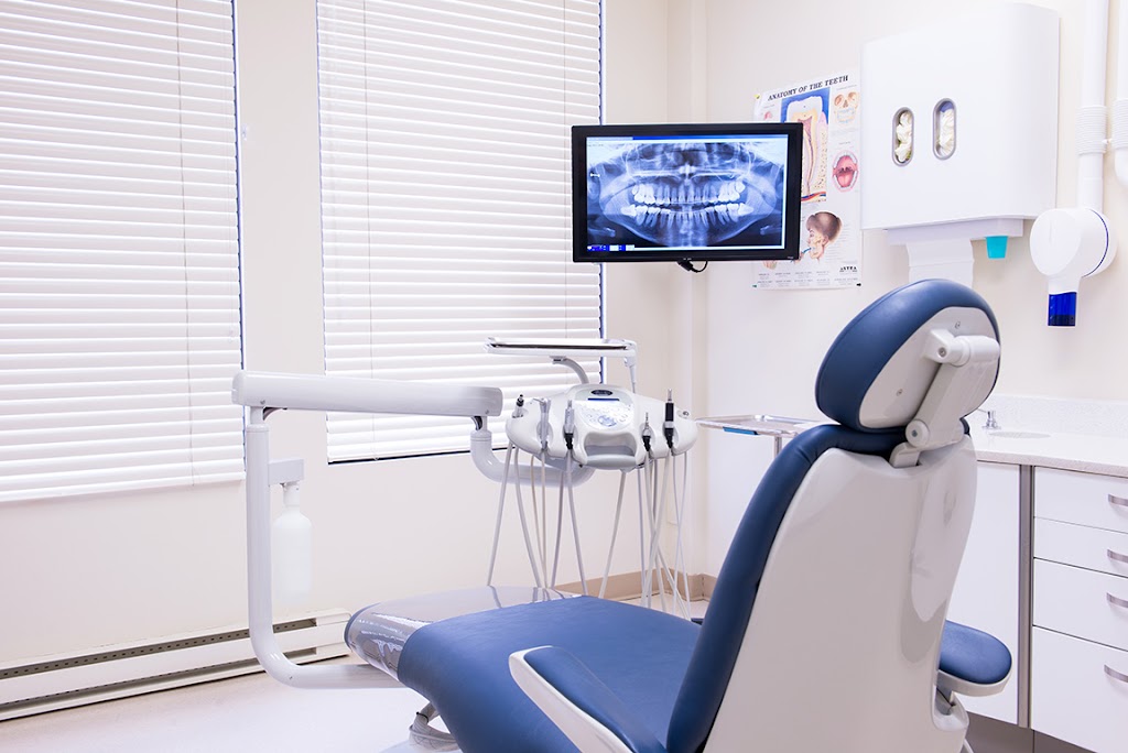 Dr Bruno L De Minico - Dr. Michael De Minico | 4570 Rue Jean-Talon E #201, Saint-Leonard, QC H1S 1K2, Canada | Phone: (514) 376-4482