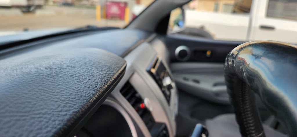 Off The Lot Detail | 4 Centre St, Ponoka, AB T4J 1R3, Canada | Phone: (905) 251-1176