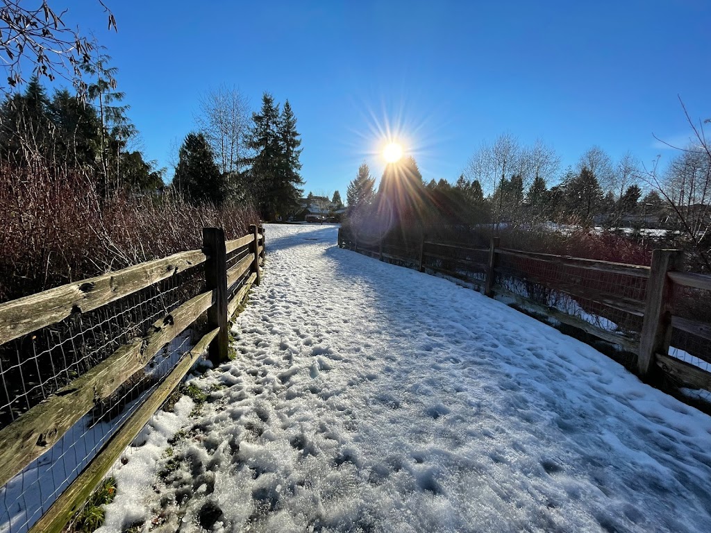 Robson Park | 12678 100 Ave, Surrey, BC V3V 2X9, Canada | Phone: (604) 591-4011