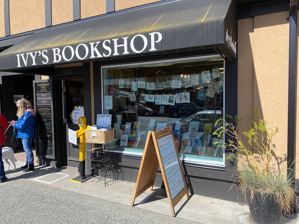 Ivys Book Shop | 2188 Oak Bay Ave, Victoria, BC V8R 1G3, Canada | Phone: (250) 598-2713