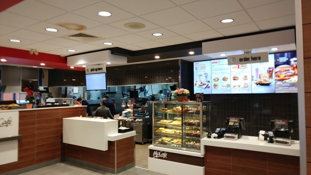 McDonalds | 14 Stavanger Dr, St. Johns, NL A1E 5E8, Canada | Phone: (709) 722-8986