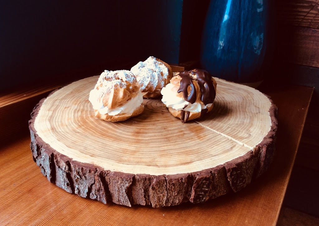 The sawdust bakery | 3185 Via Centrale, Kelowna, BC V1V 2A7, Canada | Phone: (778) 796-7965