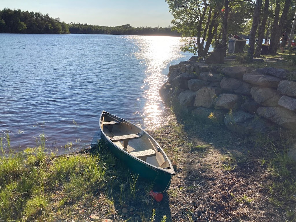 Westend Lakehouse | 639 Secret Rd, Salmon River, NS B0W 2Y0, Canada | Phone: 01575 6868960