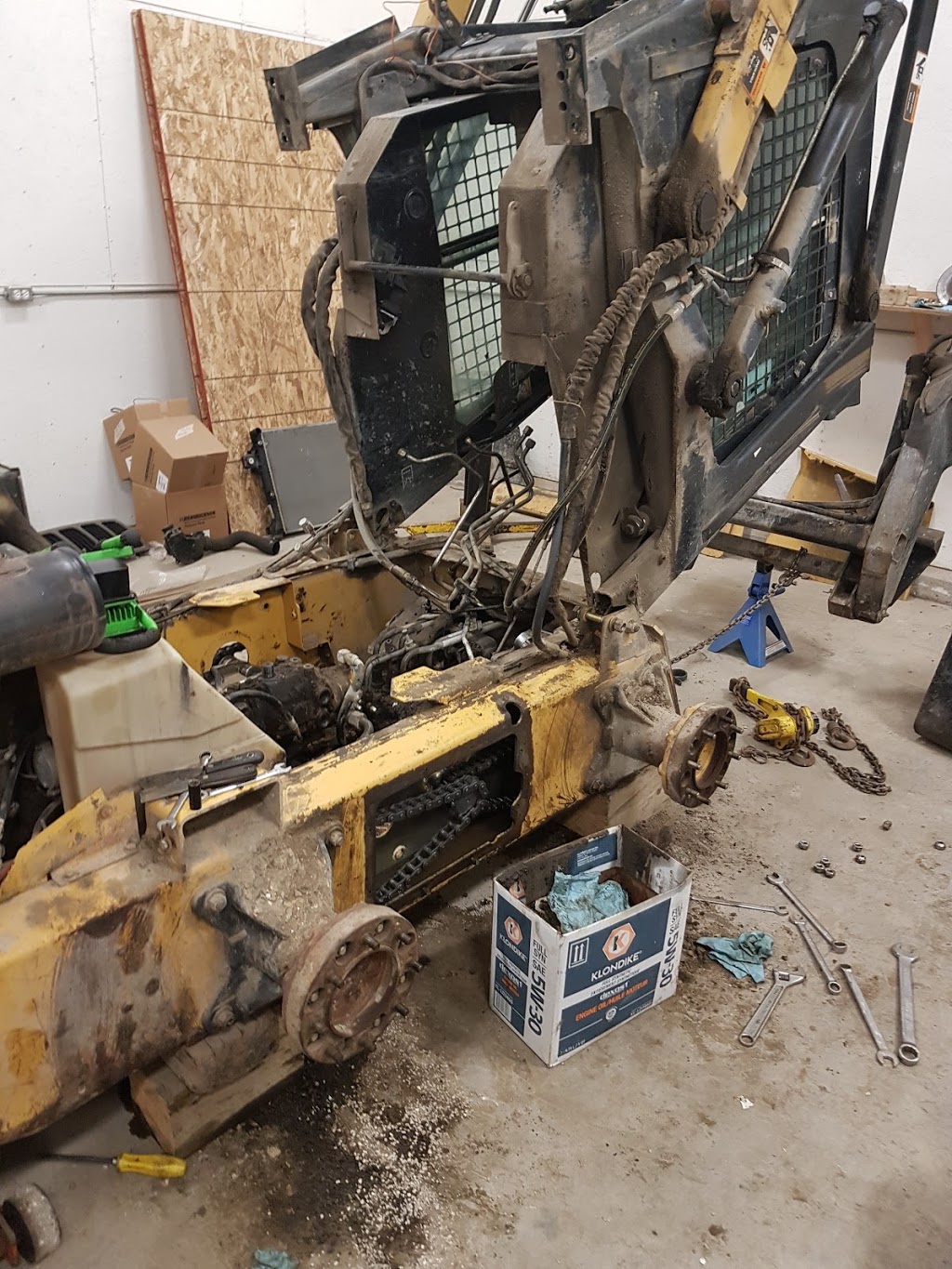Stans Service & Repair Shop 2 | 41015 PTH 52, La Broquerie, MB R0A 0Z0, Canada | Phone: (204) 424-5337