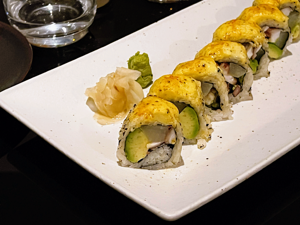 Muni Robata | 30 St Patrick St, Toronto, ON M5T 3A3, Canada | Phone: (416) 340-0472