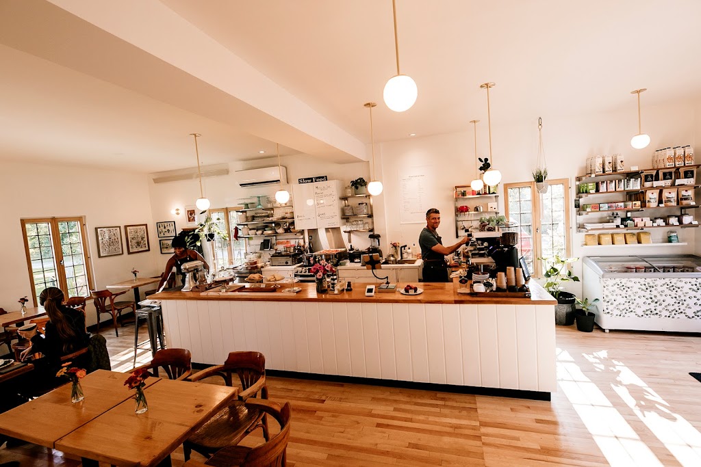 Norah Café de lAnse | 132 Chem. de lAnse, Vaudreuil-Dorion, QC J7V 8P3, Canada | Phone: (438) 406-3236
