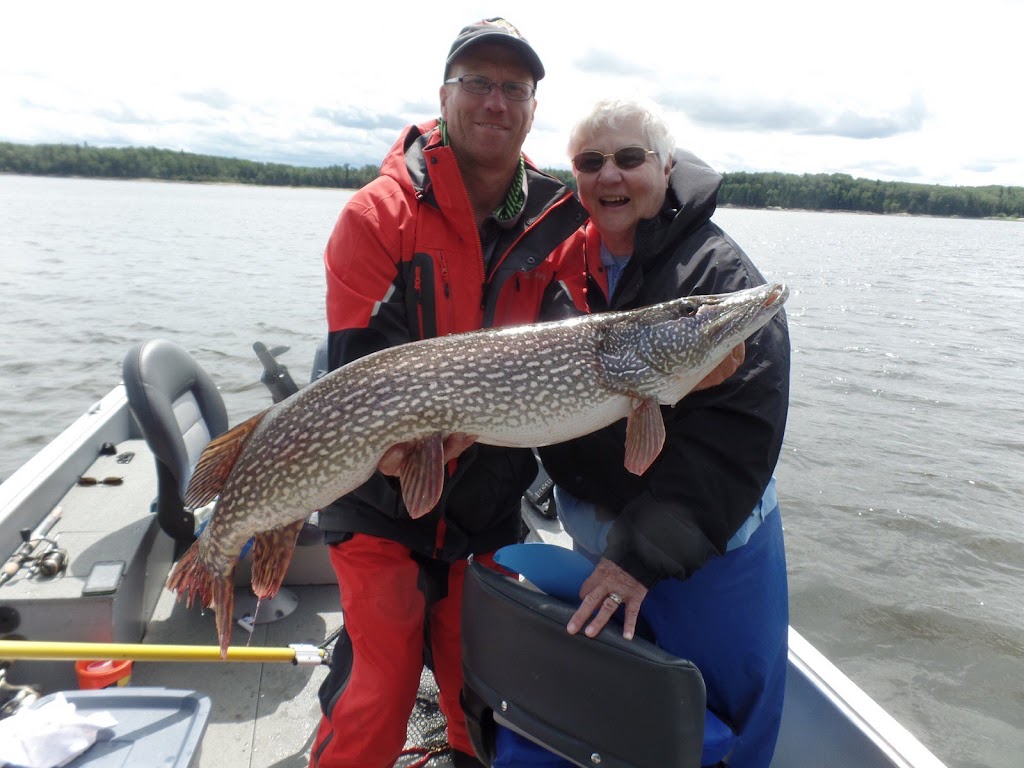Caribou Falls Lodge | 50.24313, -94.98356 Mailing: Box 1040, Kenora, ON P9N 3X7, Whitedog, ON P0X 1P0, Canada | Phone: (204) 430-5493
