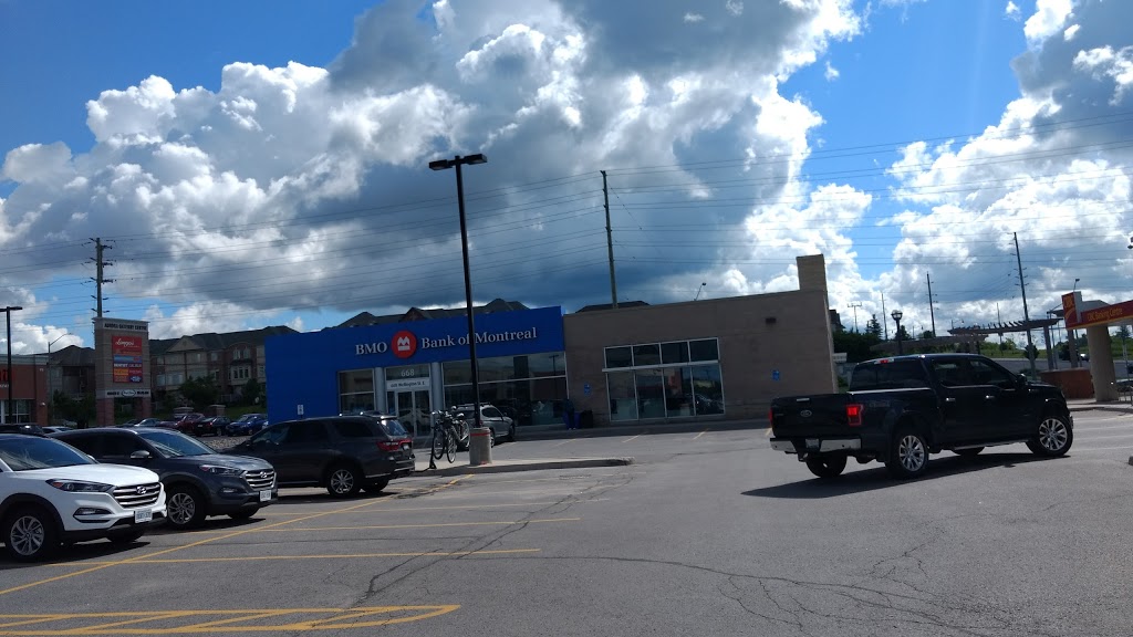 BMO Bank of Montreal | 668 Wellington St E, Aurora, ON L4G 0K3, Canada | Phone: (905) 717-0606
