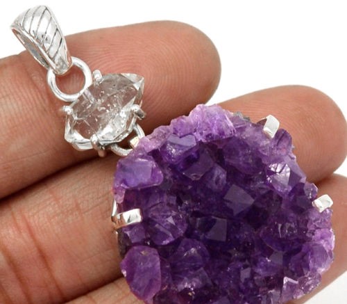 Moonshadows Metaphysical Shop | 168 Charing Cross St, Brantford, ON N3R 2J4, Canada | Phone: (519) 304-0859