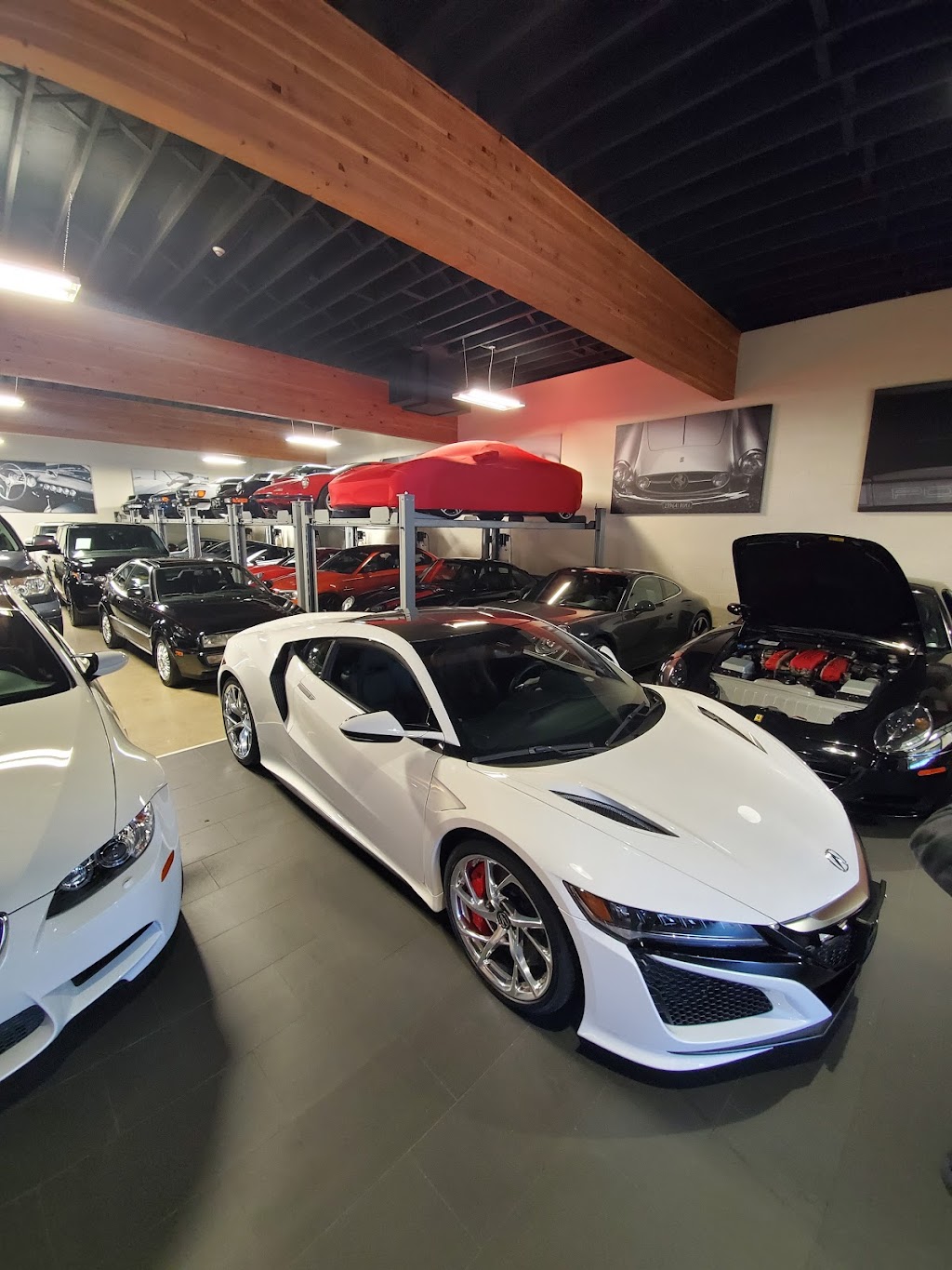 Silver Arrow Cars Ltd. | 565 David St, Victoria, BC V8T 2C7, Canada | Phone: (250) 598-0090
