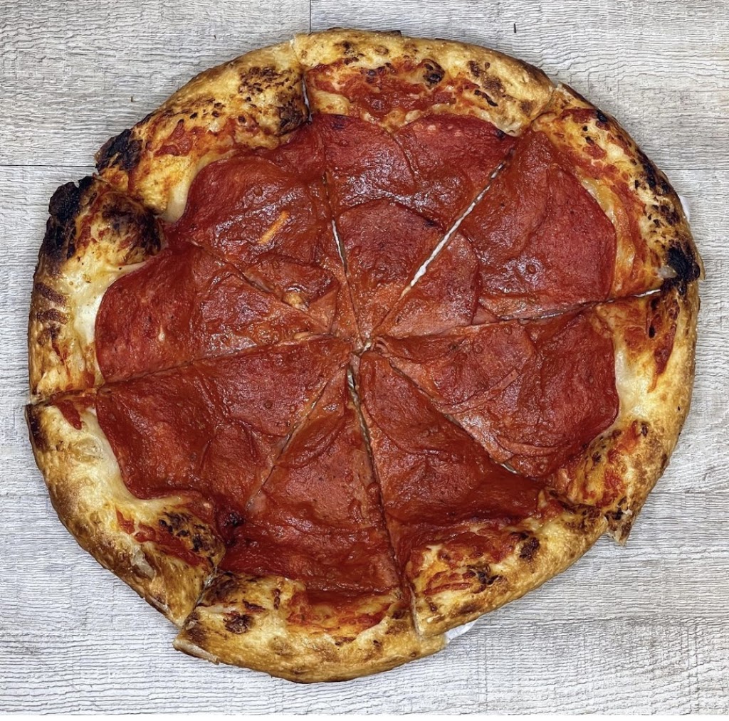 Fire it Up Pizza & Pasta | 1516 Fairfield Rd Suite 1, Victoria, BC V8S 1G1, Canada | Phone: (250) 590-8833