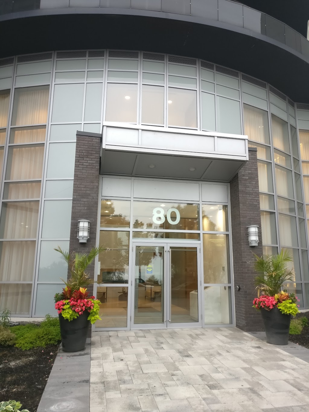 KlosetPrestige | 80 Marine Parade Dr, Etobicoke, ON M8V 0A3, Canada | Phone: (647) 965-1913