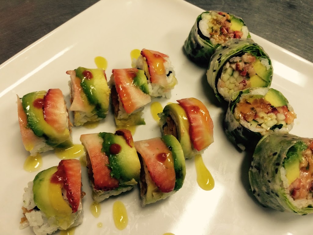 Yuzu sushi | 250 Rue Antoine-Fortier, Québec, QC G1C 0G6, Canada | Phone: (418) 666-5444
