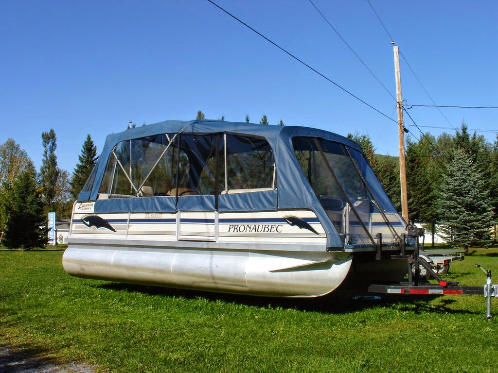 Potvin Rembourrage | 160 A Rue Fraser, Rivière-du-Loup, QC G5R 1C8, Canada | Phone: (418) 863-2445