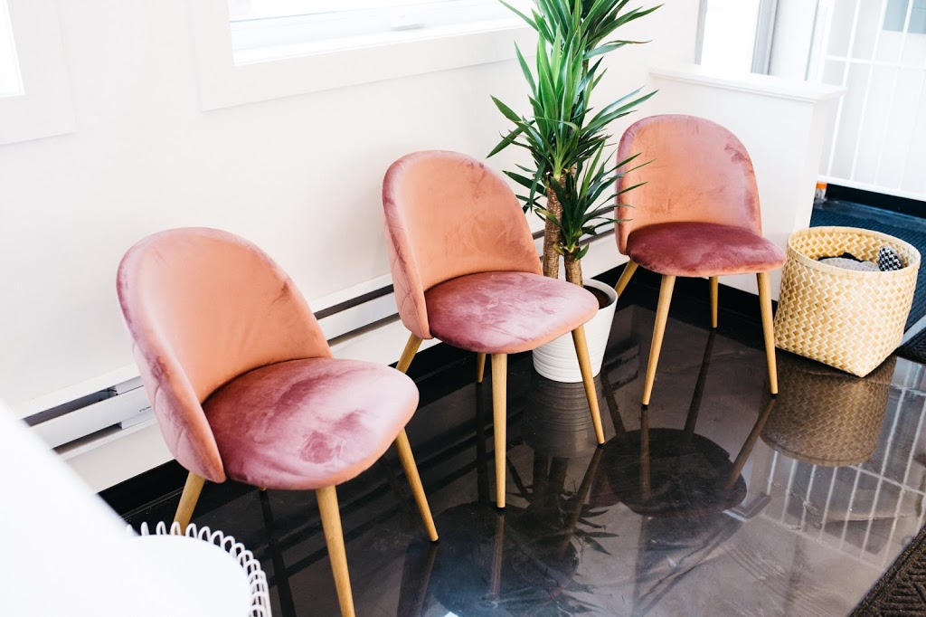 Salon KANVĀ | 98 Rue Blanchard suite 132, Sainte-Thérèse, QC J7E 4R9, Canada | Phone: (579) 637-7637
