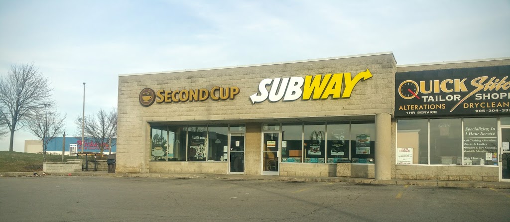 Subway | Meadowlands Square, 1015 Golf Links Rd Unit 402, Ancaster, ON L9K 1K1, Canada | Phone: (905) 304-9111