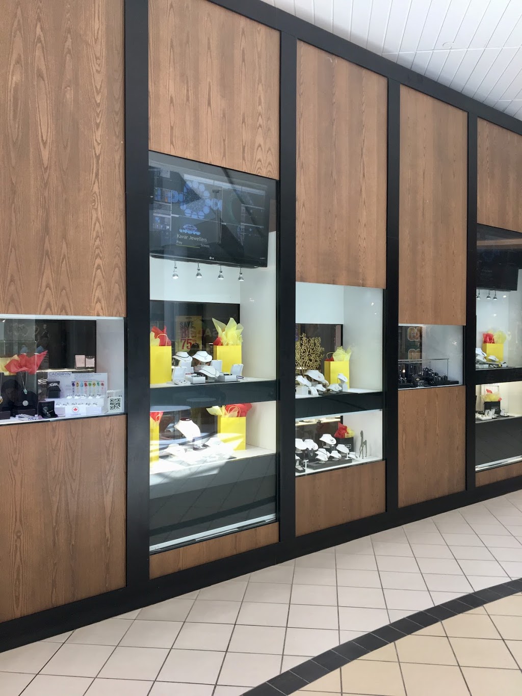 Kavar Jewellers Newmarket | 17600 Yonge St, Newmarket, ON L3Y 4Z1, Canada | Phone: (905) 836-9256