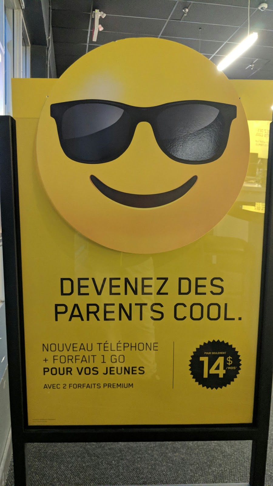 Vidéotron le Superclub/Boutique/Microplay | 523 Boulevard Curé-Labelle, Fabreville, QC H7P 2P5, Canada | Phone: (450) 628-9901
