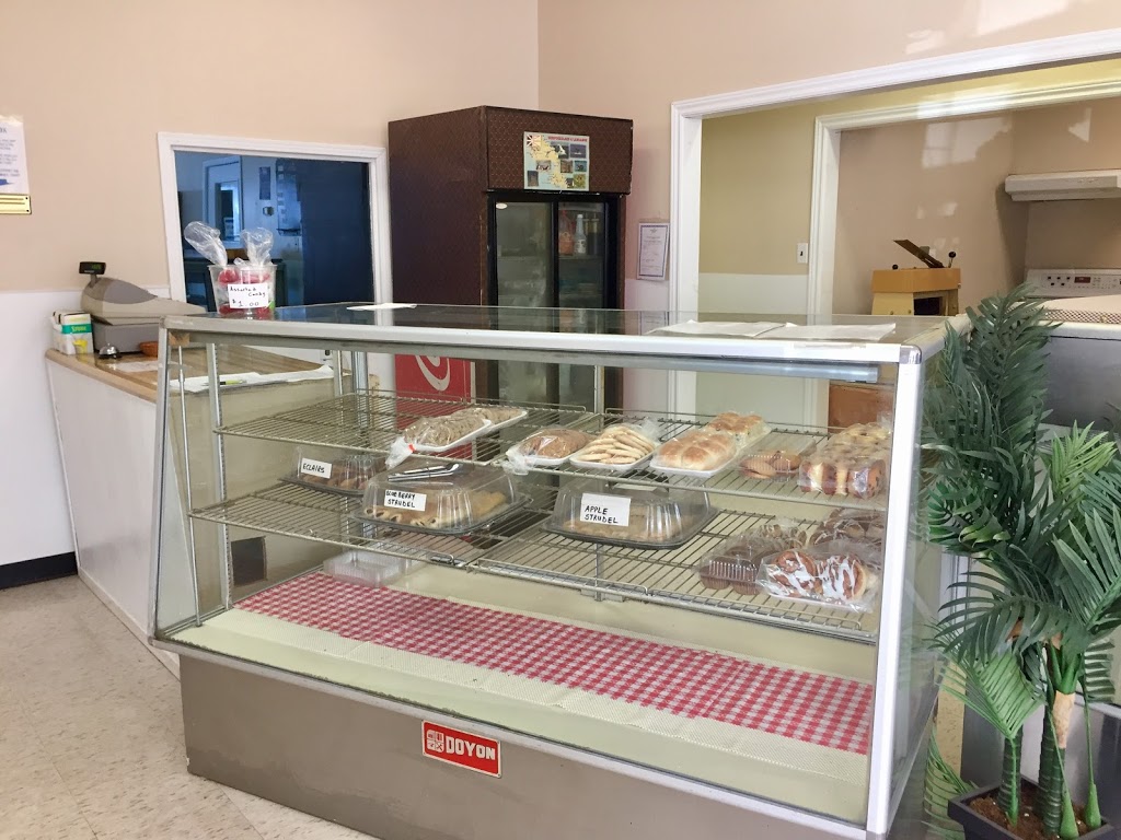 Bell Island Co-op Bakery | Compressor Hill, Bell Island, NL A0A 4H0, Canada | Phone: (709) 488-2250