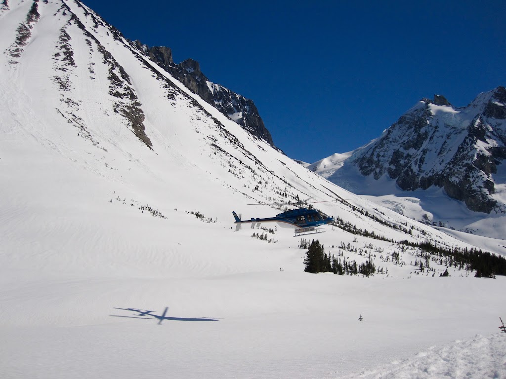 White Saddle Air Svc Ltd | 6870 Bluff Lake Rd, Tatla Lake, BC V0L 1V0, Canada | Phone: (250) 476-1182