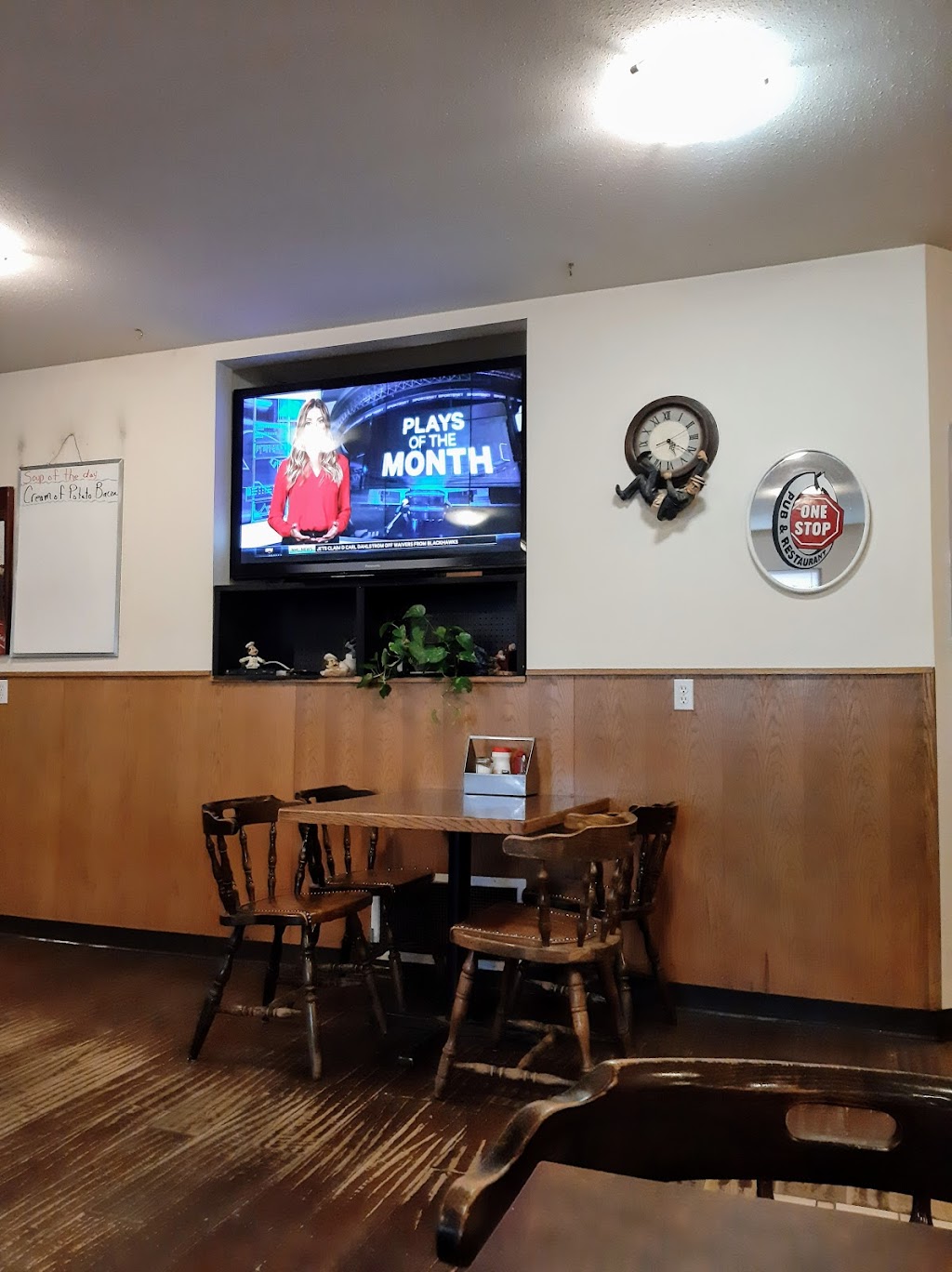 One Stop Convenience | Red Wing Rd, Prince Albert, SK S0J 2N0, Canada | Phone: (306) 763-9001