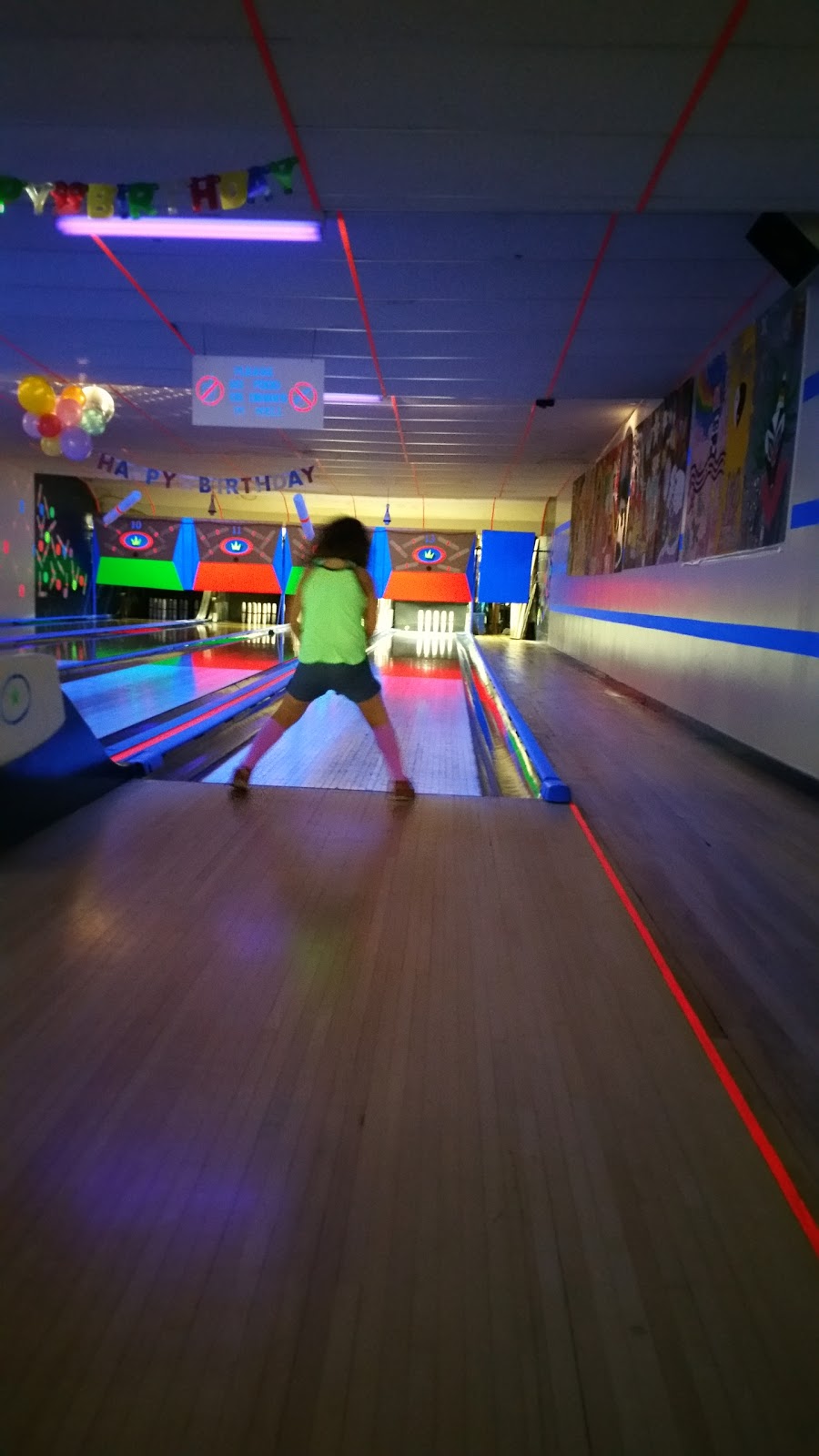 UnBOWLievable Lanes Ltd. | 11 Strike Ln, Musquodoboit Harbour, NS B0J 2L0, Canada | Phone: (902) 889-3433
