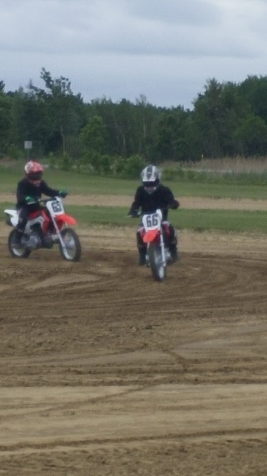 S R A motocross | 640 Rue J. Oswald-Forest, Saint-Roch-de-lAchigan, QC J0K 3H0, Canada | Phone: (514) 836-6676